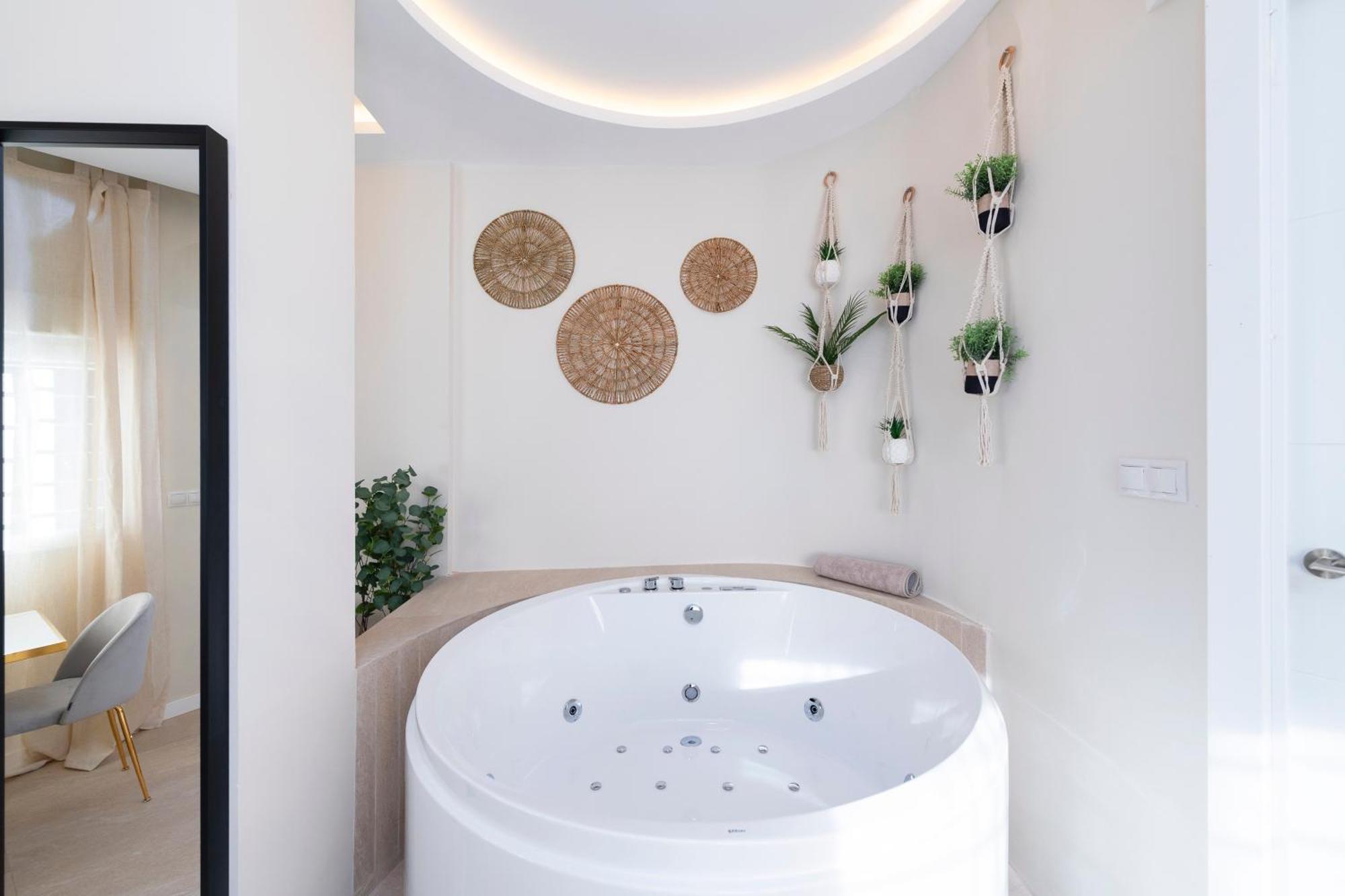 Appartement Malaga Boutique V.V Luxury Jacuzzy Extérieur photo